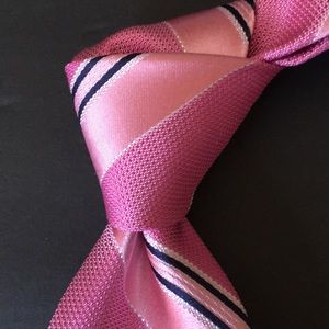BROOKS BROTHERS PINK W/NAVY STRIP SILK TIE